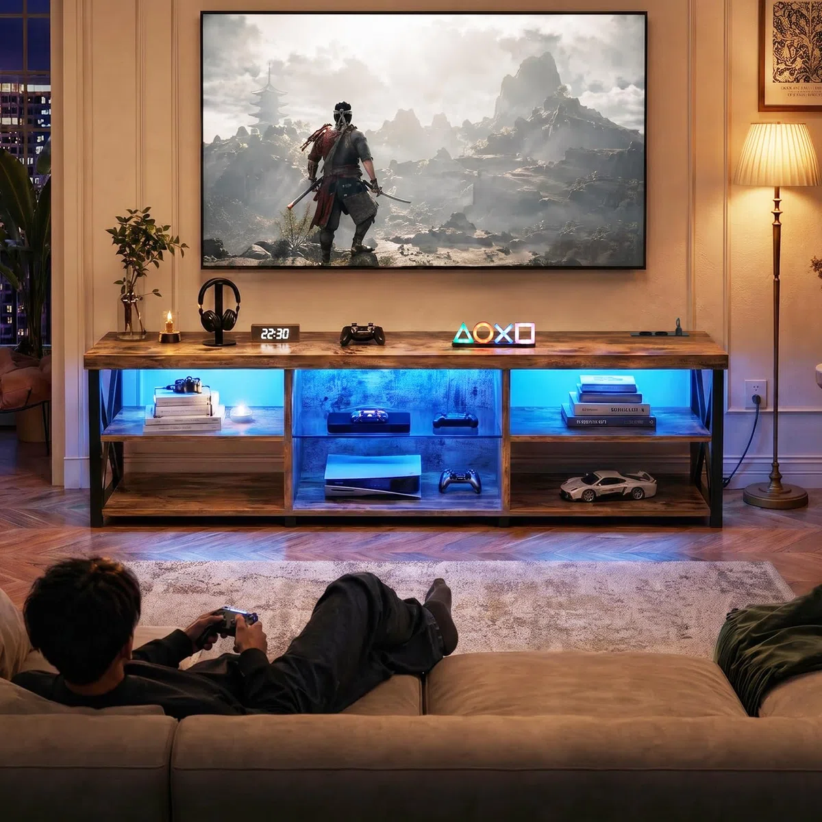 iSunirm Meuble TV 160 cm Brun Rustique avec LED RGB & Station de Recharge – Support Télé jusqu'à 80 Pouces – Banc TV Industriel Bois et Métal pour Salon, Chambre